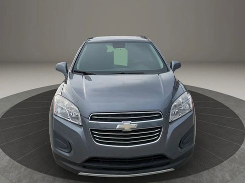 Used 2015 Chevrolet Trax LT w/ LT Sun and Sound Package FWD image 3