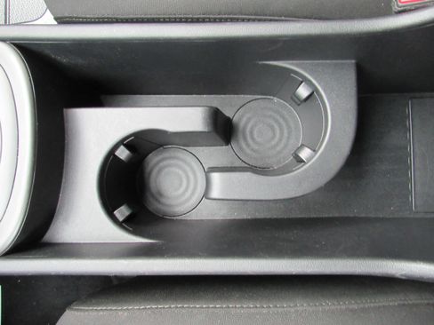 Used 2025 Hyundai Kona SEL FWD image 25