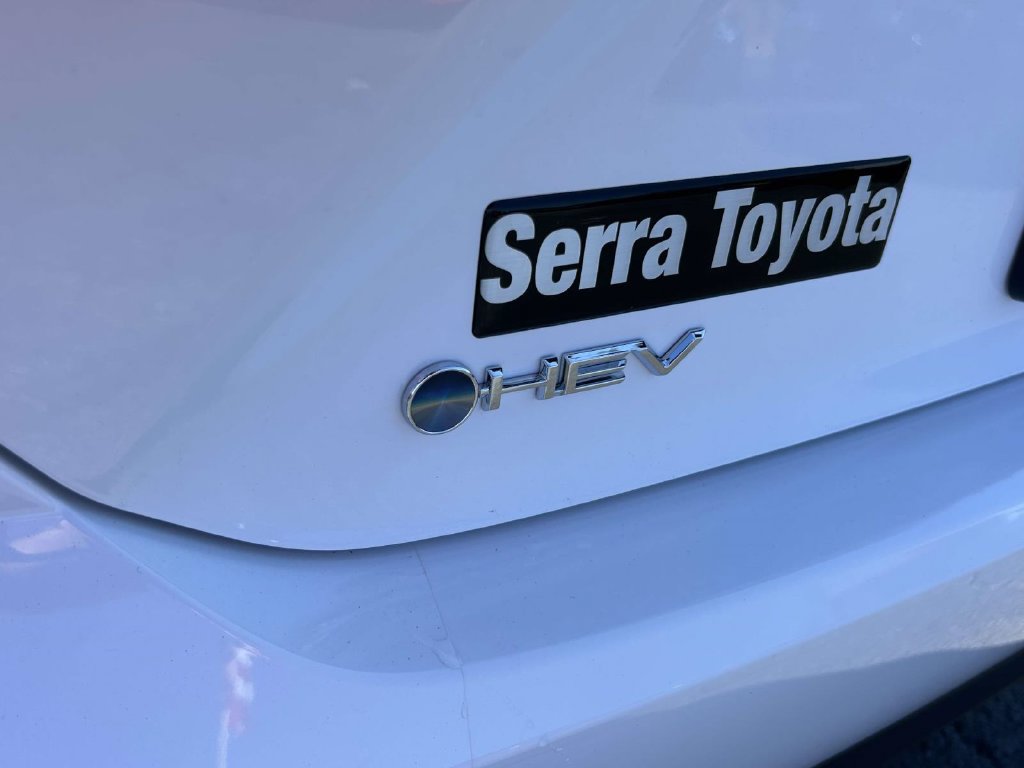 New 2027 Toyota Camry SE FWD image 10