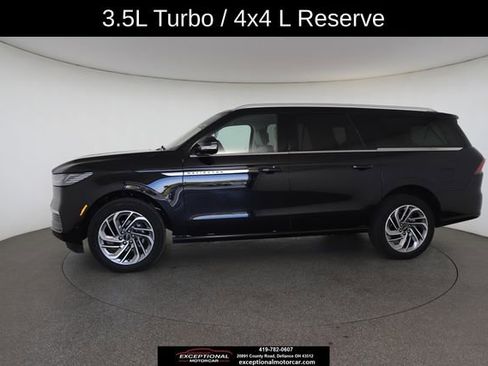 Used 2025 Lincoln Navigator L Reserve AWD/4WD image 6