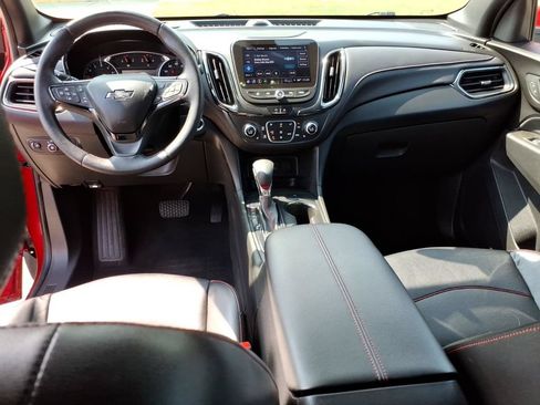 Used 2022 Chevrolet Equinox RS w/ RS Leather Package AWD/4WD image 12