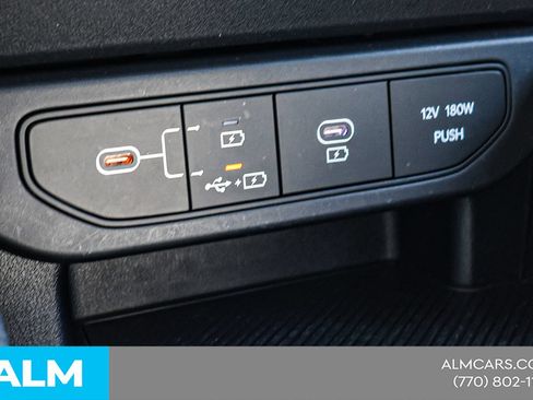 Used 2025 Kia K4 FWD image 33