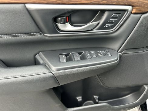 Used 2022 Honda CR-V Touring image 20