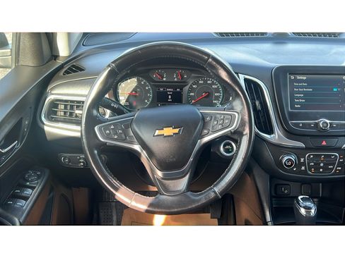 Used 2018 Chevrolet Equinox LT FWD image 27