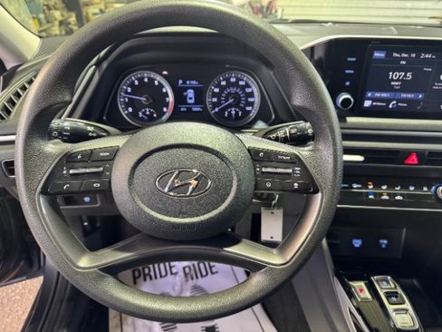 Used 2022 Hyundai Sonata SE image 4