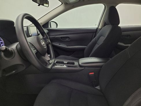 Used 2024 Nissan Sentra S FWD image 17