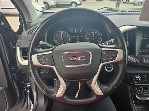 Used 2018 GMC Terrain SLE image 18