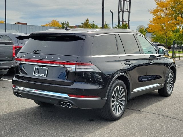Used 2023 Lincoln Aviator Reserve w/ Elements Package Plus AWD/4WD image 4
