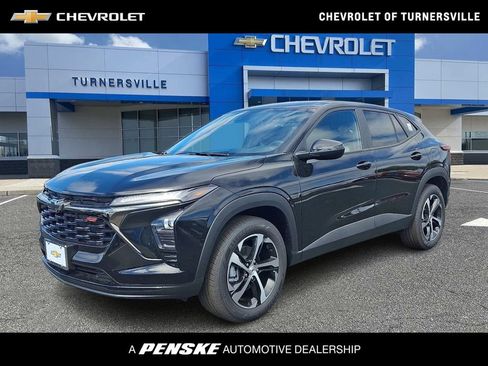 New 2026 Chevrolet Trax RS FWD image 1
