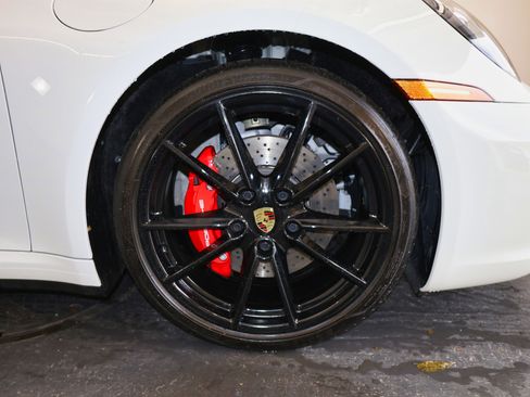 Used 2020 Porsche 911 Carrera 4S image 52