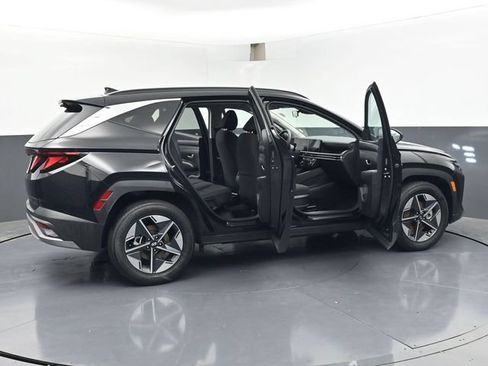 Used 2025 Hyundai Tucson SEL FWD image 46