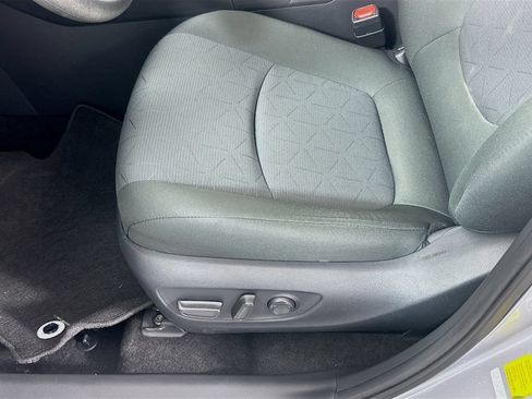 Certified 2024 Toyota RAV4 XLE AWD/4WD image 19
