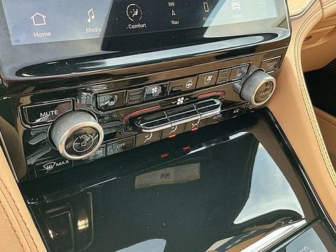 Used 2023 Jeep Grand Cherokee L Summit image 26