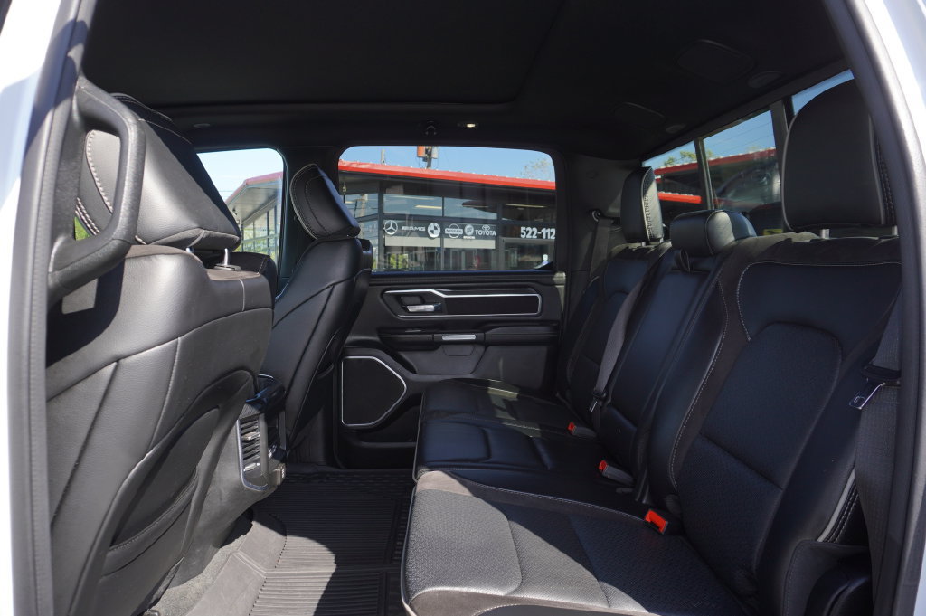 Used 2023 RAM 1500 Laramie AWD/4WD image 25