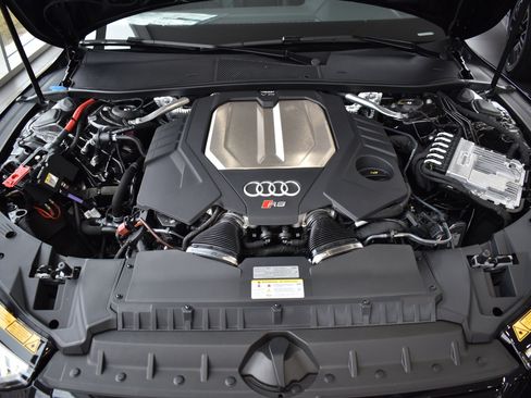 New 2025 Audi RS 7 Performance image 43