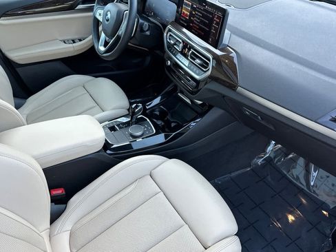 Certified 2023 BMW X3 xDrive30i w/ Premium Package image 18