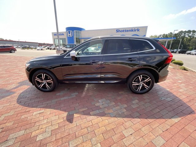 Used 2019 Volvo XC60 T5 R-Design w/ Protection Package Premier FWD image 28