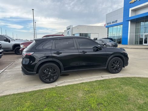 Used 2024 Honda HR-V Sport image 4