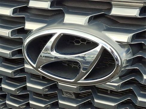 Certified 2021 Hyundai Palisade Limited w/ Cargo Package image 32