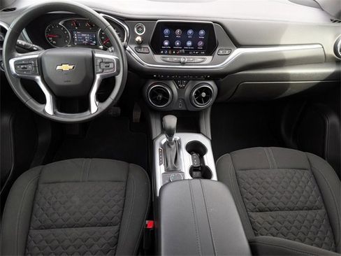 Used 2021 Chevrolet Blazer LT image 25