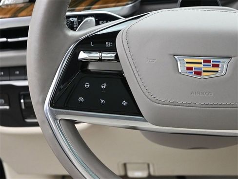 Certified 2025 Cadillac Escalade Premium Luxury Platinum w/ LPO, Floor Liner Package image 32