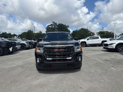 Used 2022 GMC Canyon AT4 w/ Trailering Package AWD/4WD image 2