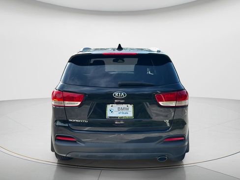 Used 2017 Kia Sorento LX w/ LX V6 Convenience Package FWD image 6