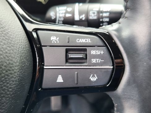 Certified 2023 Honda HR-V EX-L image 24