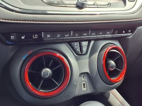 Used 2023 Chevrolet Blazer RS w/ Enhanced Convenience Package image 12