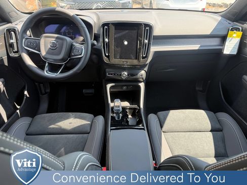 New 2026 Volvo EX40 Ultra AWD/4WD image 2