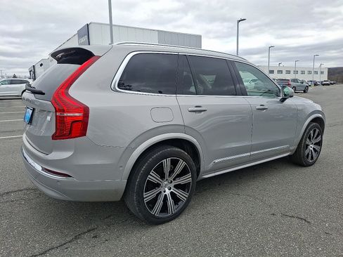 Certified 2023 Volvo XC90 T8 Plus w/ Protection Package Premier image 7