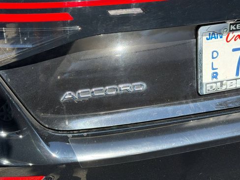 Used 2023 Honda Accord Sport image 7