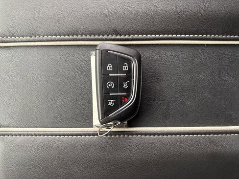 Used 2023 Cadillac Escalade Premium Luxury w/ Performance Package image 42