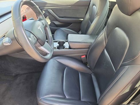 Used 2019 Tesla Model 3 Standard Range Plus image 15