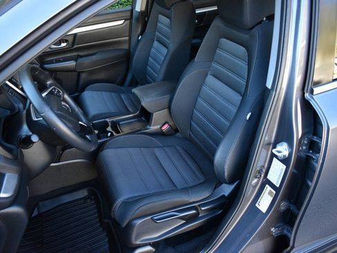 Used 2021 Honda CR-V LX image 17