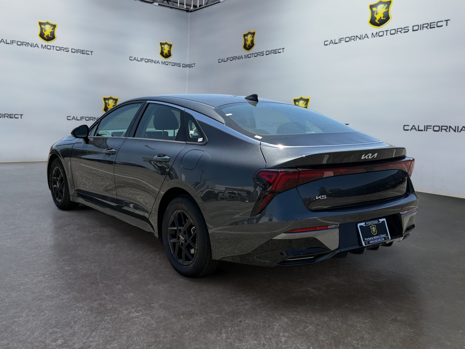 Used 2025 Kia K5 LXS FWD image 3