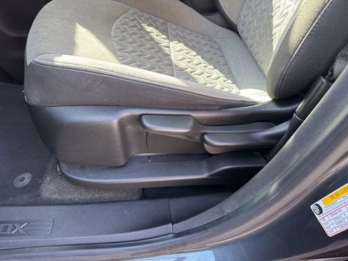 Certified 2022 Chevrolet Equinox LS image 15