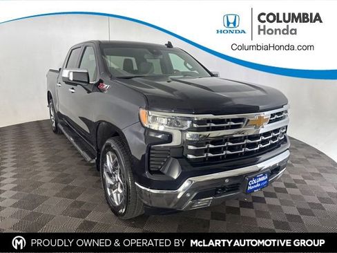 Used 2022 Chevrolet Silverado 1500 LTZ w/ Z71 Off-Road Package AWD/4WD image 1