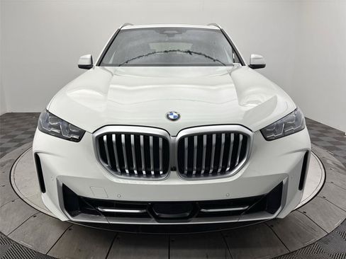 New 2026 BMW X5 xDrive40i AWD/4WD image 14