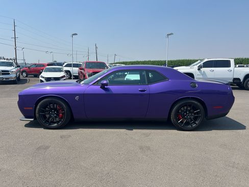 Used 2023 Dodge Challenger SRT Hellcat RWD image 4
