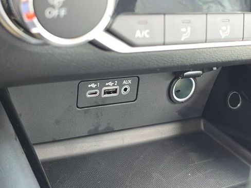 New 2025 Nissan Altima 2.5 SR image 9