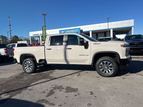 New 2026 Chevrolet Silverado 2500 Custom w/ Custom Value Package image 2