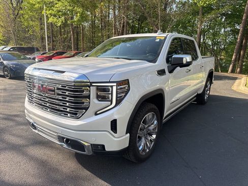 Used 2023 GMC Sierra 1500 Denali w/ Denali Reserve Package image 3