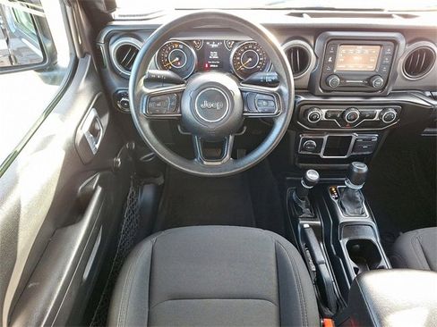 Used 2021 Jeep Wrangler Unlimited Sport image 11