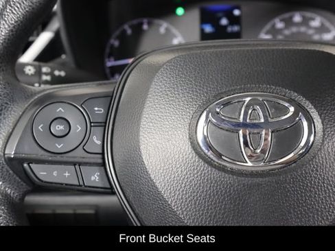 Used 2024 Toyota Corolla LE FWD image 8