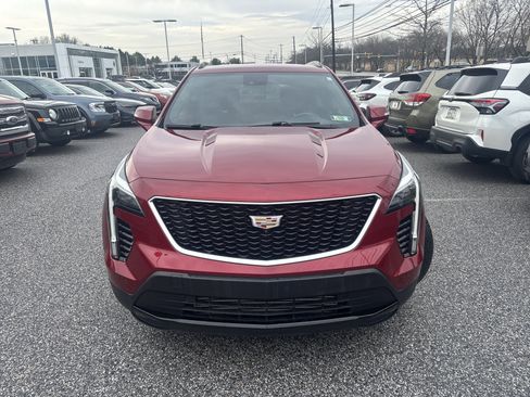 Used 2019 Cadillac XT4 Sport image 2