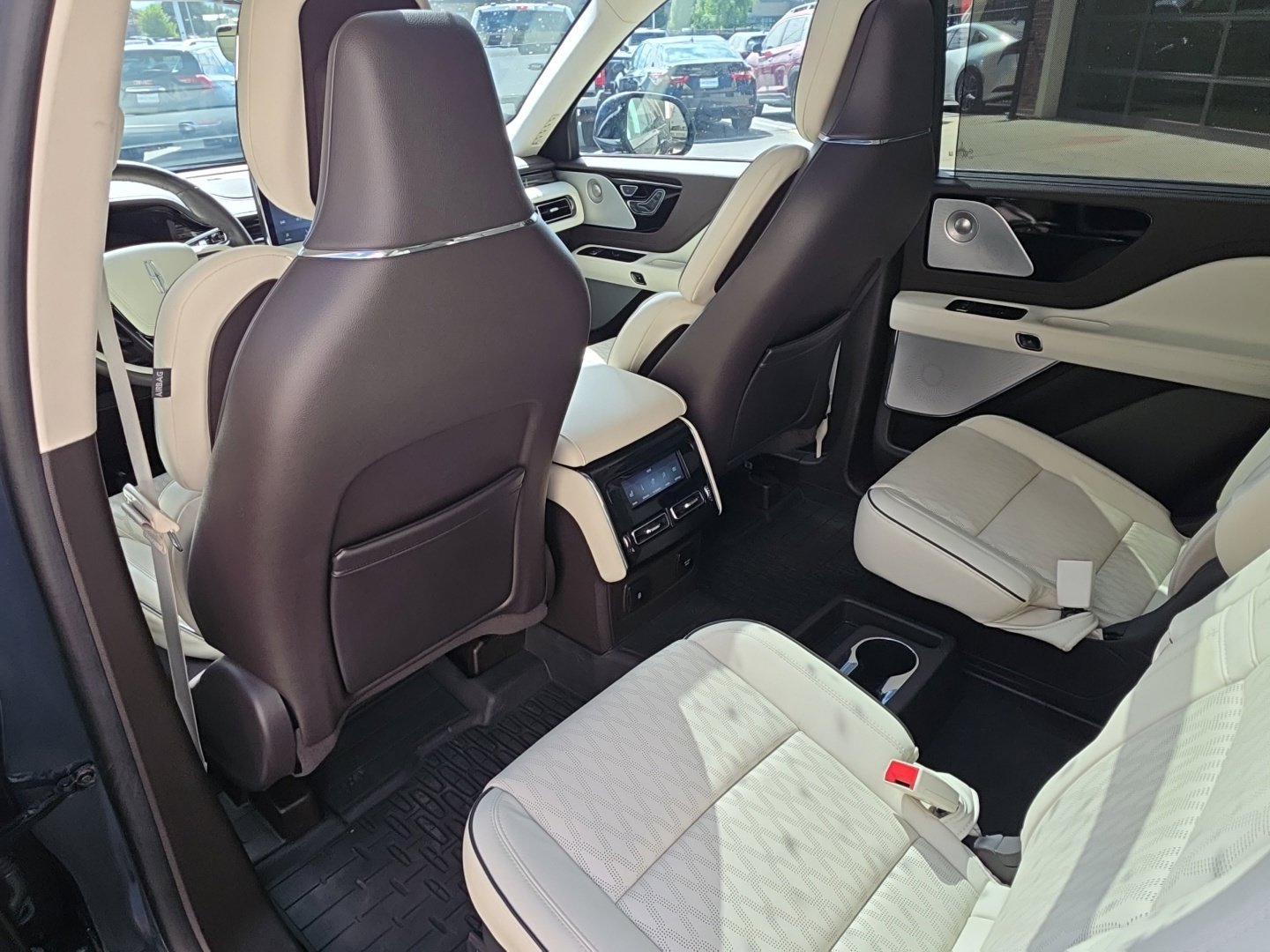 Used 2023 Lincoln Aviator Black Label Grand Touring AWD/4WD image 21