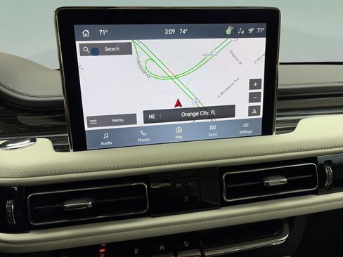 Used 2024 Lincoln Aviator Black Label w/ Dynamic Handling Package image 28