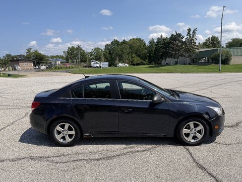 Used 2014 Chevrolet Cruze LT FWD image 5