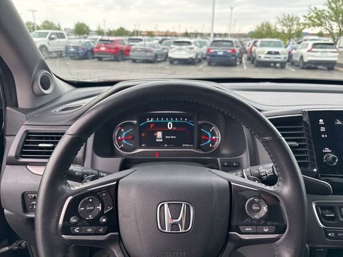 Used 2022 Honda Pilot Special Edition image 11